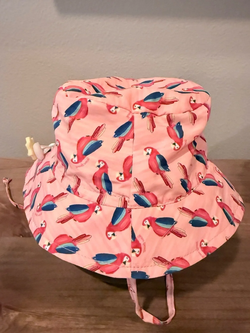 NWT IPlay Green Sprouts infant size 0-6 months pink/ parrots bucket hat